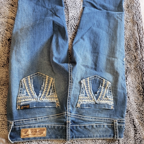 SEVEN Flare Jean's - Picture 2 of 8